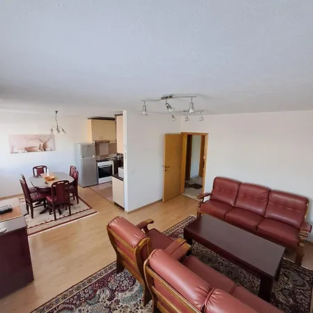 Cozy Near Sarajevo & Visoko Pyramids 아파트 *